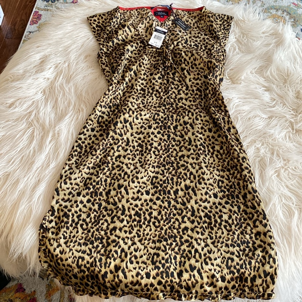NEW TOMMY HILFIGER 100% polyester dress